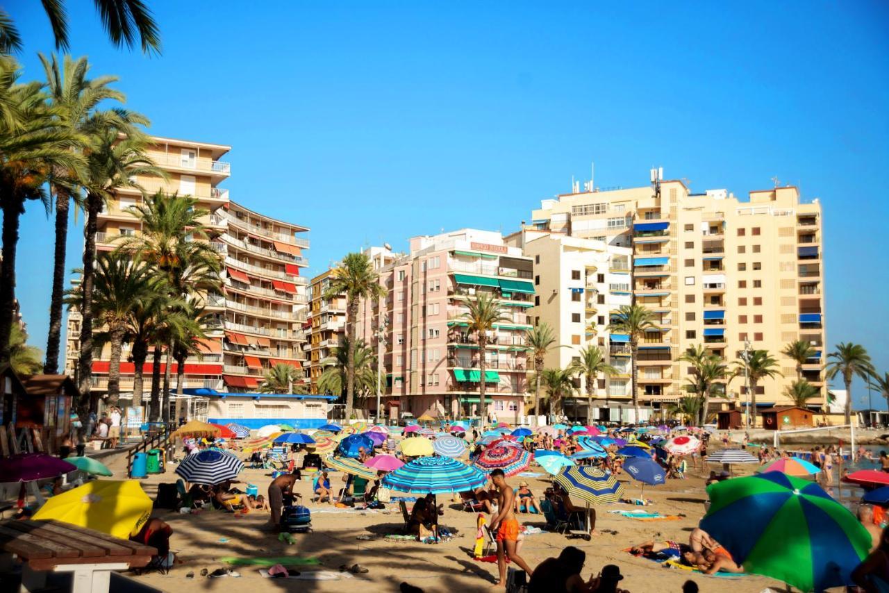 Holiday Studio Jardin Playa 또레비에하 외부 사진