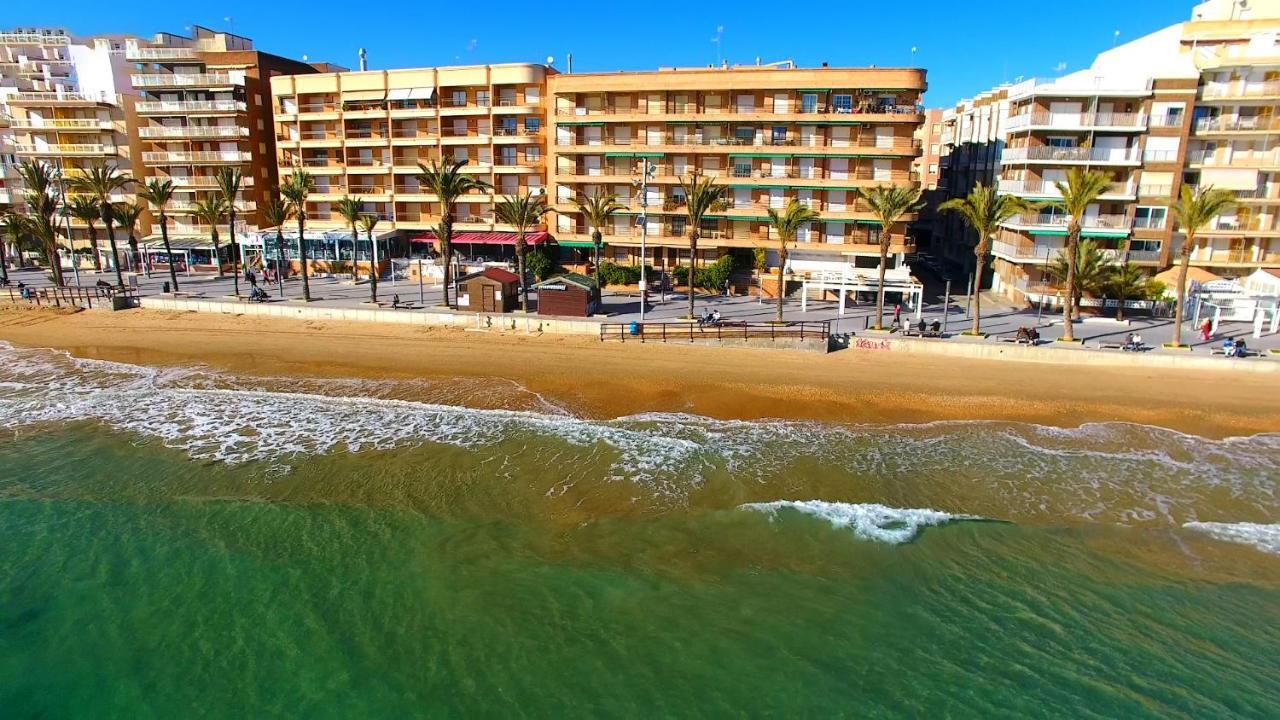 Holiday Studio Jardin Playa 또레비에하 외부 사진