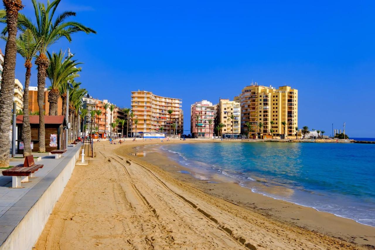 Holiday Studio Jardin Playa 또레비에하 외부 사진