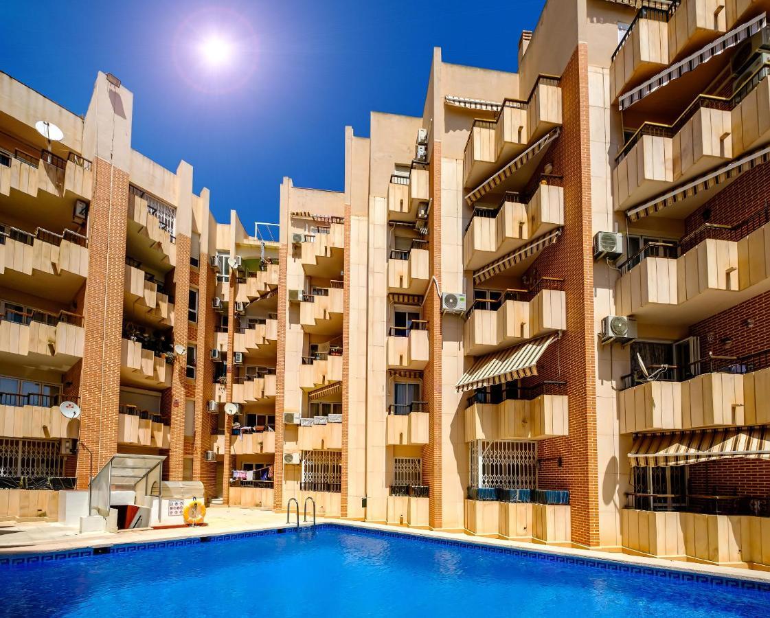 Holiday Studio Jardin Playa 또레비에하 외부 사진
